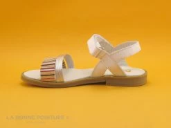 MKids METUS Blanc Argent Multicolore - Nu-pieds Fille 11 MKids METUS Blanc Argent Multicolore - Nu-pieds Fille -Chaussure Soldes Boutique cd24607c73b9e66c561f35ea11d5d5ef img 1862.jpg 119620